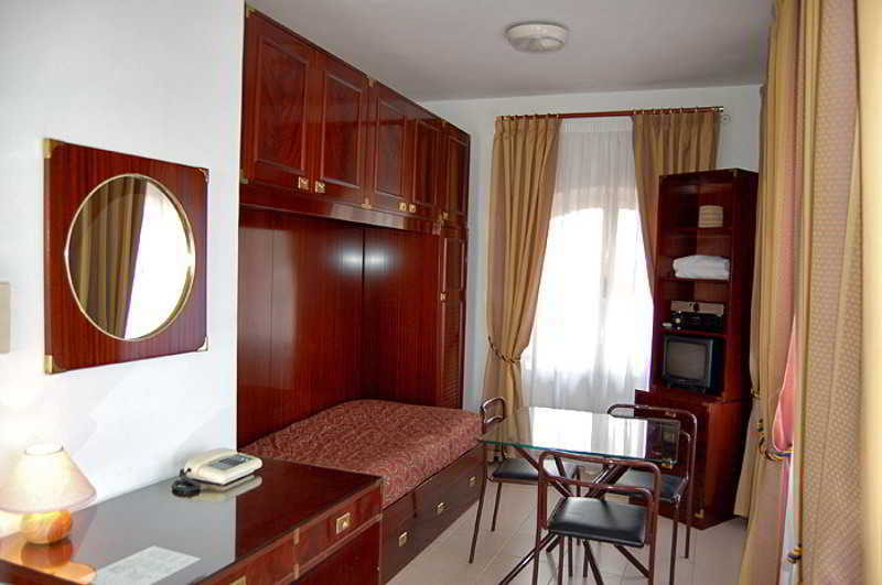 Hotel Residence Villa Tassoni Ρώμη Δωμάτιο φωτογραφία