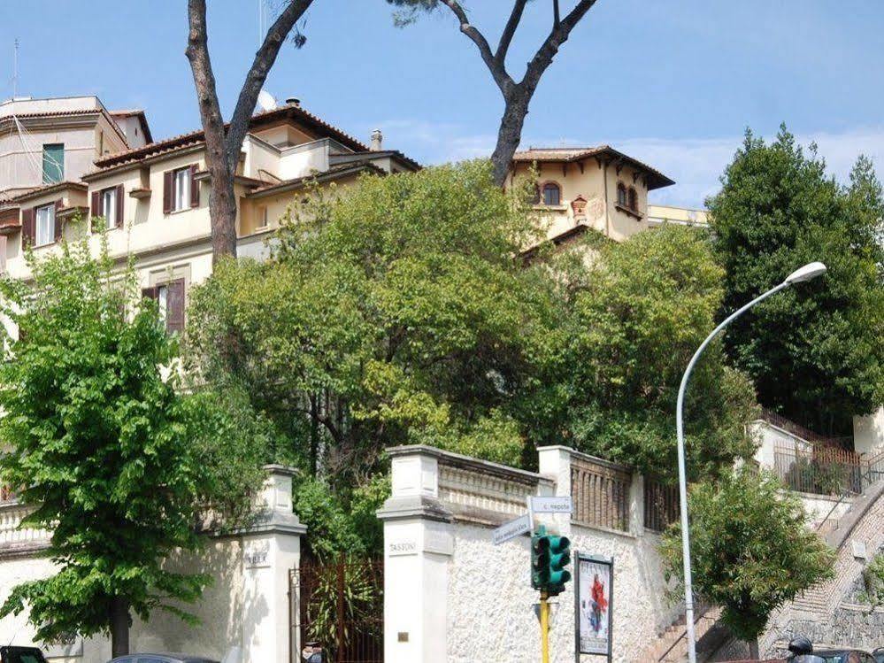 Hotel Residence Villa Tassoni Ρώμη Εξωτερικό φωτογραφία