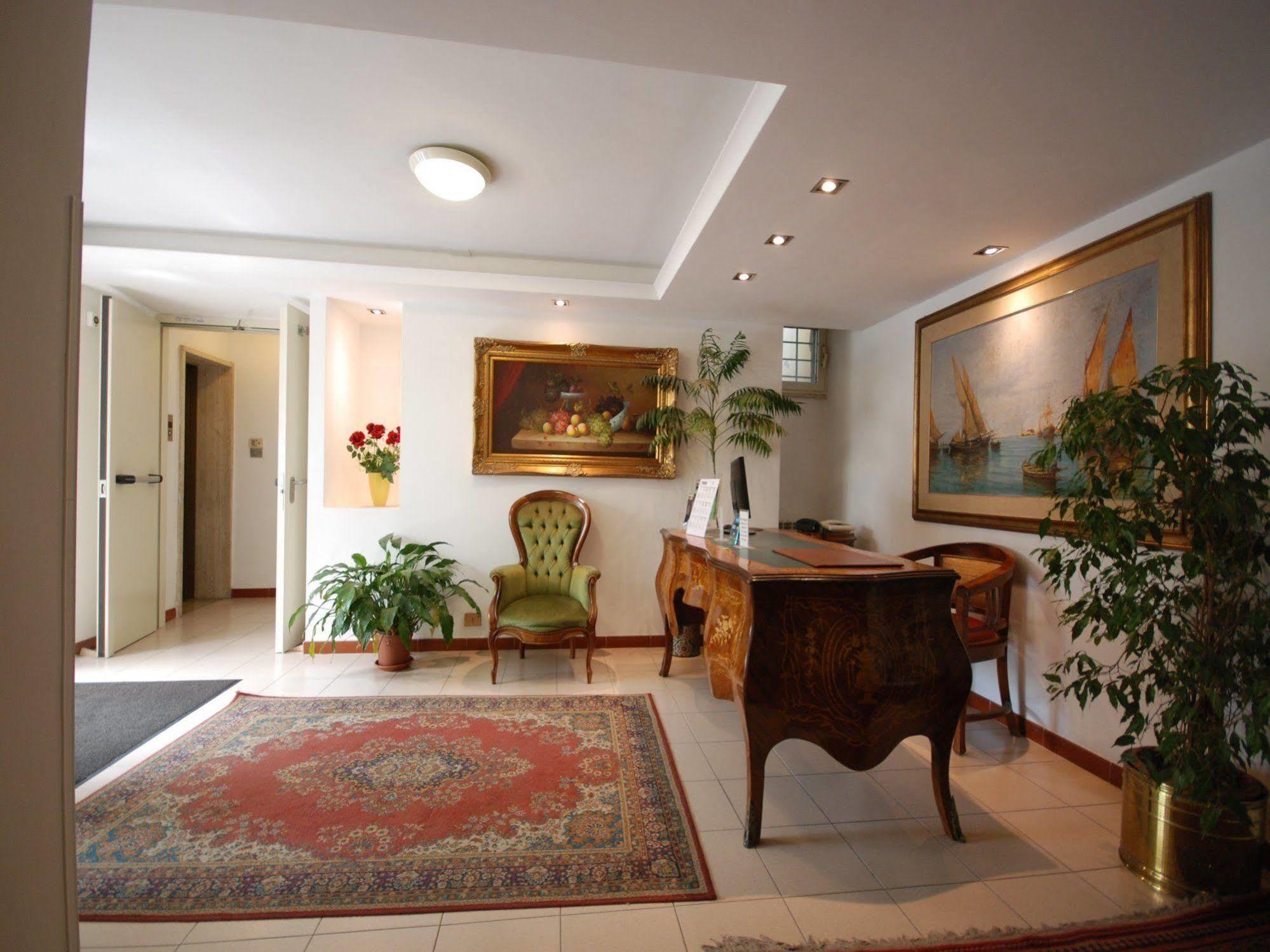 Hotel Residence Villa Tassoni Ρώμη Εξωτερικό φωτογραφία
